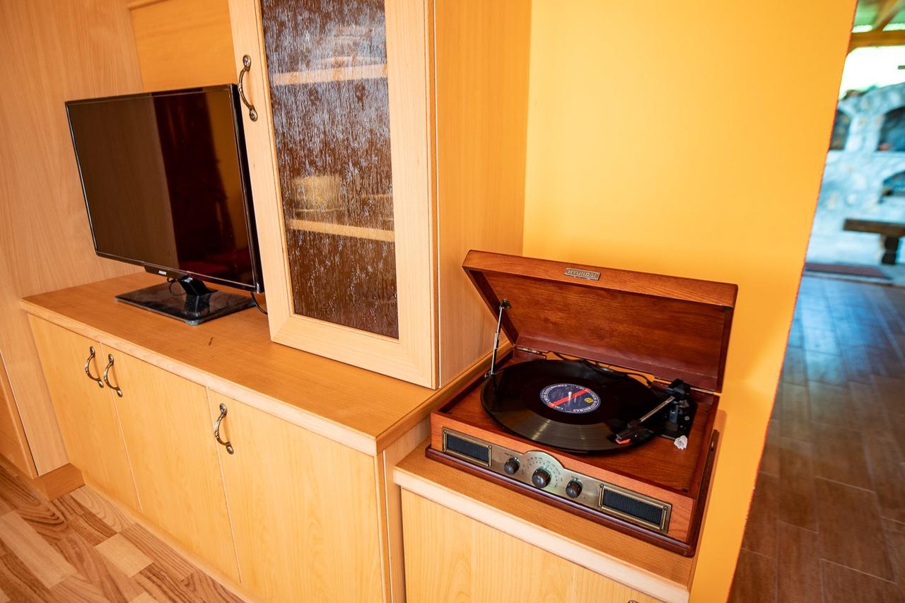 Vineyard Cottage Pod Piramido Dobrnic Екстер'єр фото